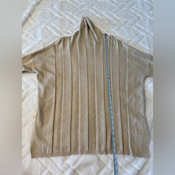 Joseph A Oatmeal Heather Turtleneck Sweater NWT Size Small - Picture 7 of 10